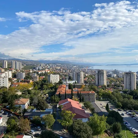 Apartment Purple Rijeka