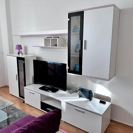 Apartment Purple *